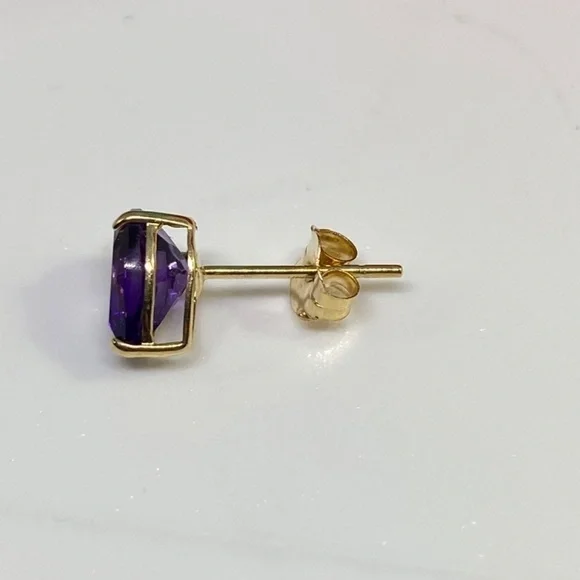 Natural amethyst stud earrings 14k yellow gold New February birthday stone - Picture 2 of 3